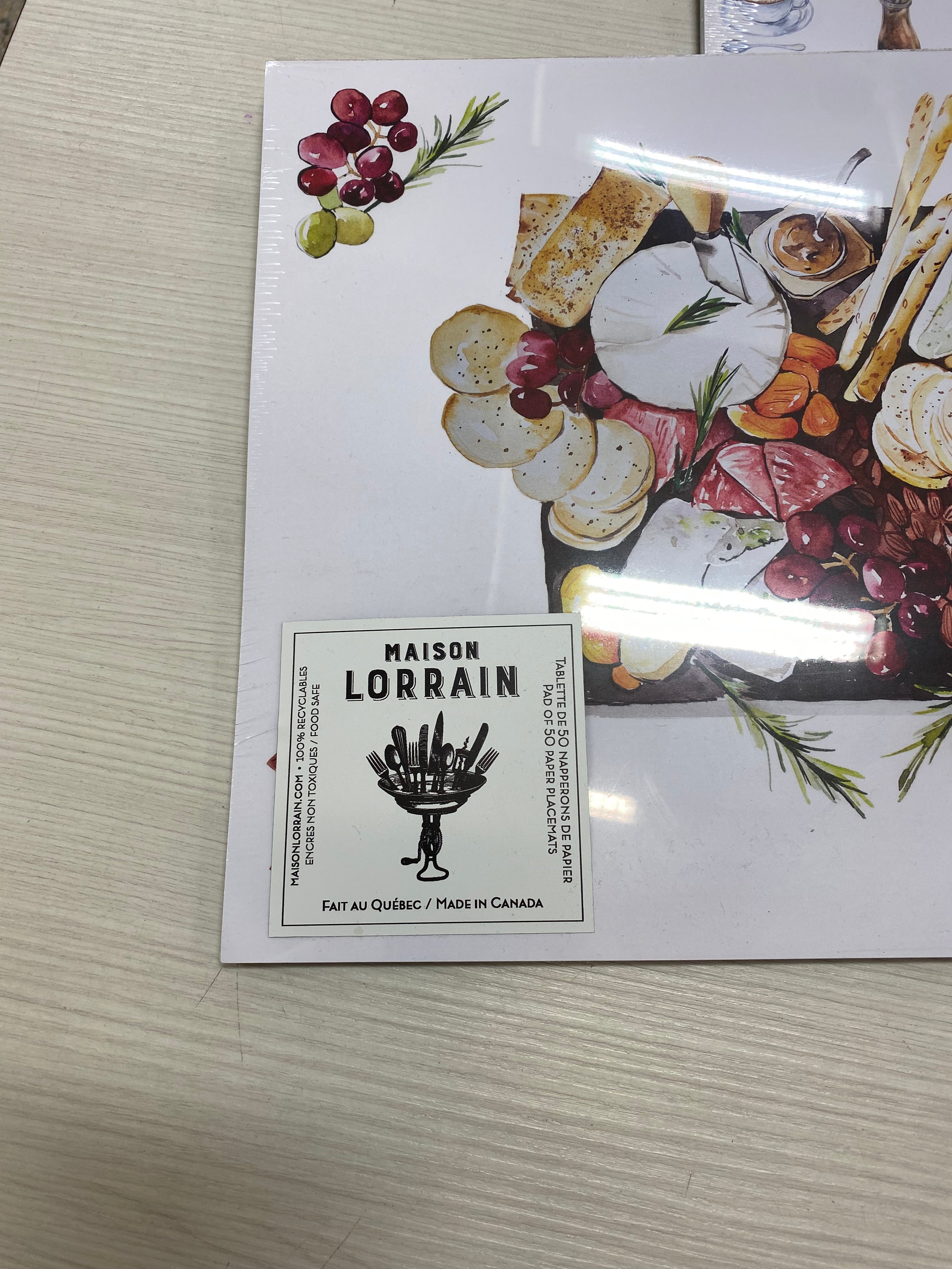 50 NAPPERONS DE PAPIER APÉRO