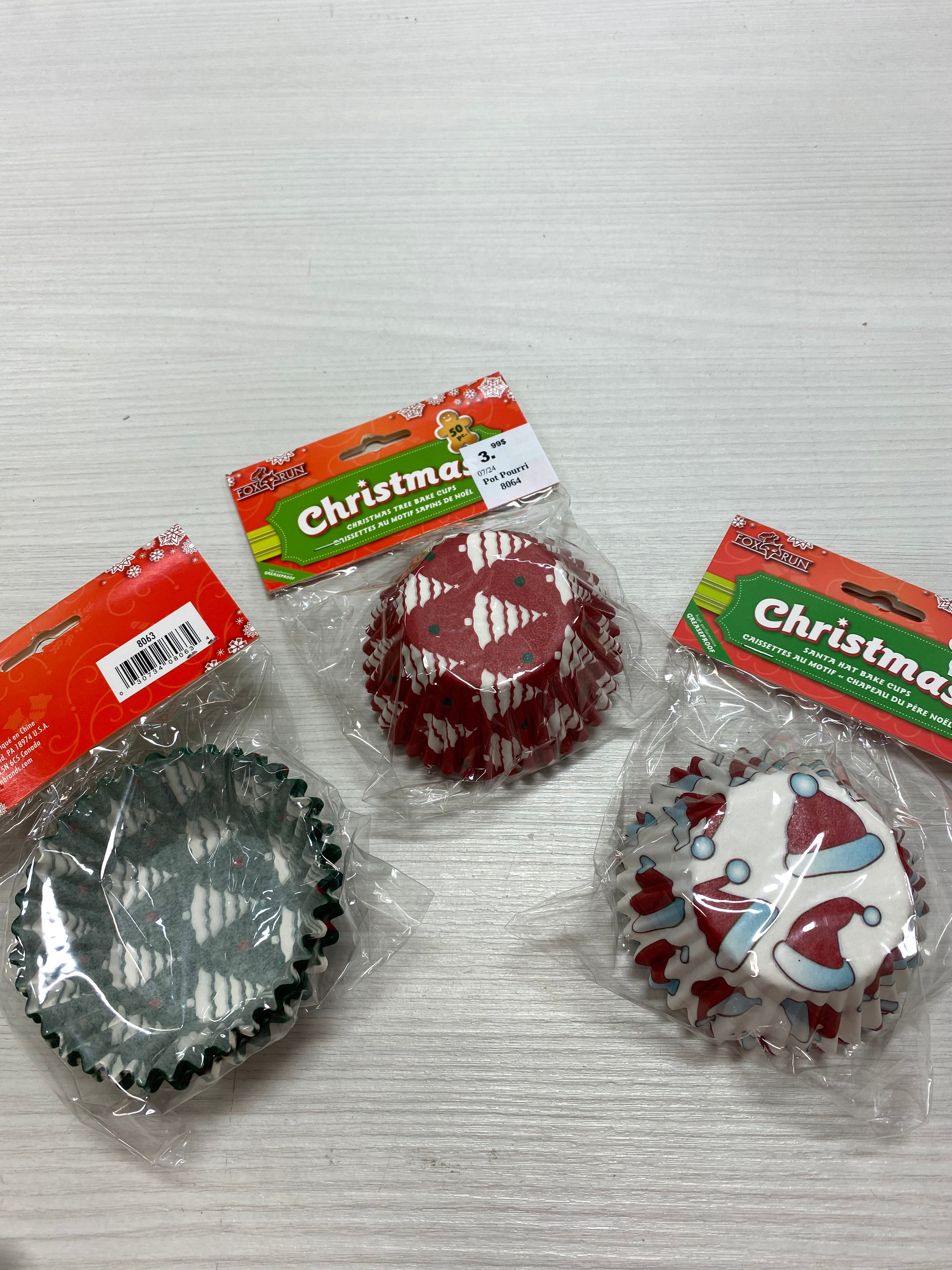 PQT 50 MOULES MUFFIN ARBRES ROUGES