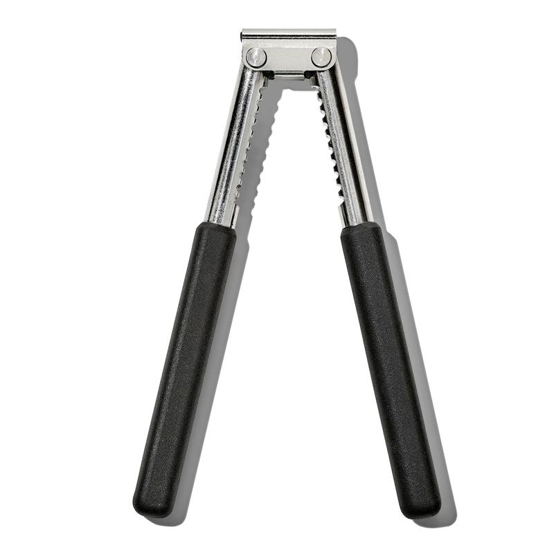 CASSE-NOIX ET CRUSTACÉES