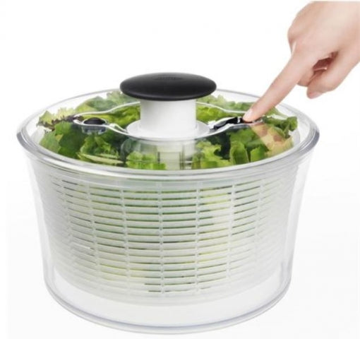 PETITE ESSOREUSE À SALADE OXO