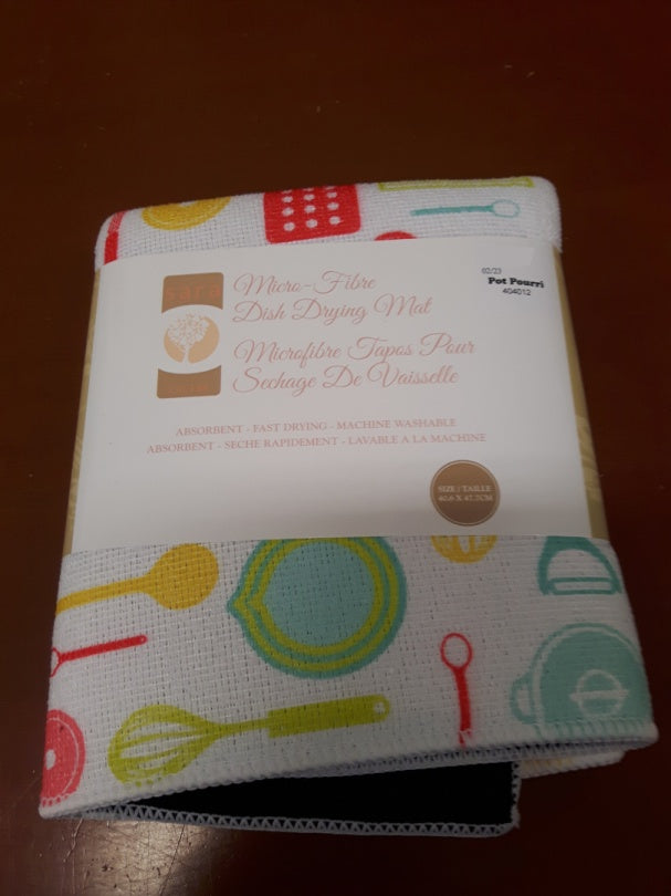 TAPIS SÉCHAGE 40 X 47 CM USTENSILES